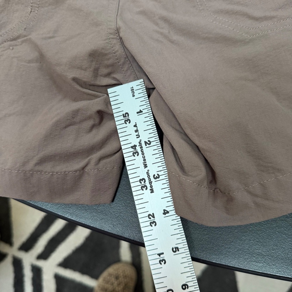 Patagonia Quandary Shorts Women 2 Brown Hiking Outdoor Utility Lightweight Gorp - Picture 10 of 16
